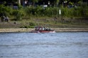 Schiff 1 Koeln in Hoehe der Koelner Zoobruecke P058